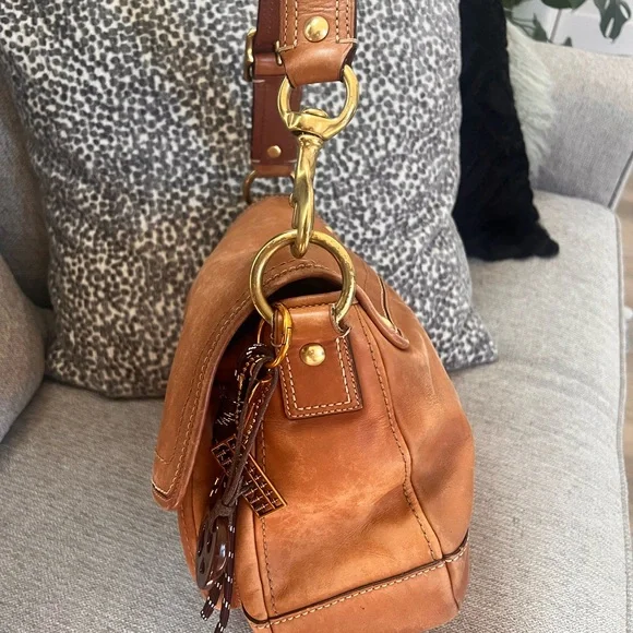 Vintage Coach Legacy Brown Leather Shoulder Bag Flap Bag Turn Lock - Picture 8 of 12